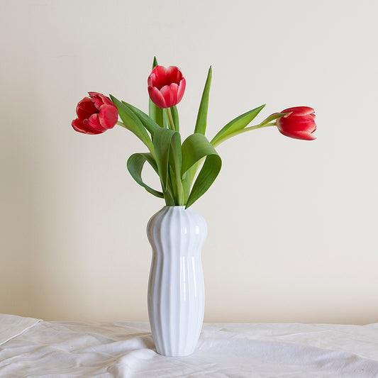 Maja: Ribbed, Porcelain, Ikebana Vase